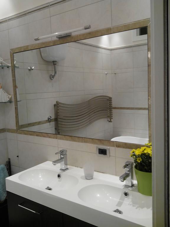 Dolce Vita Vomero Napels Buitenkant foto