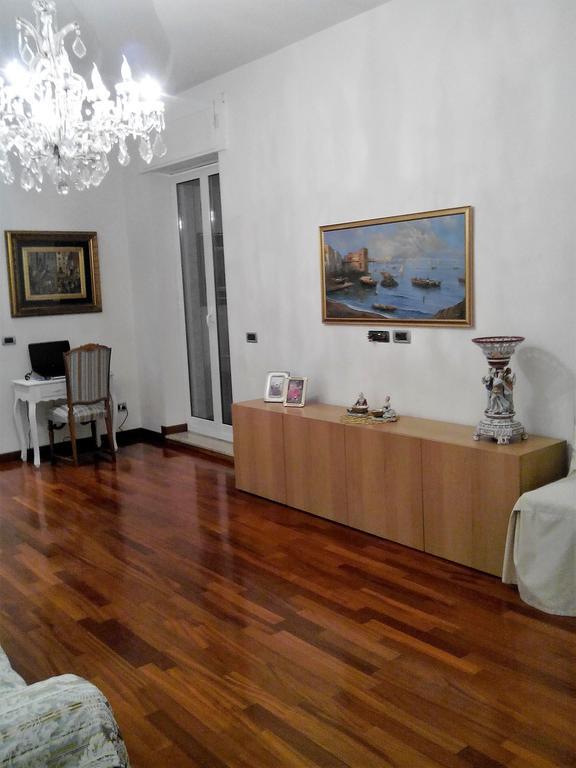 Dolce Vita Vomero Napels Buitenkant foto